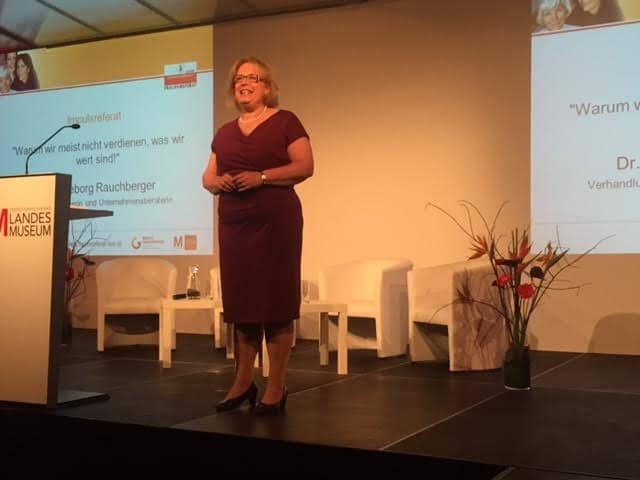 Dr. Rauchberger auf der Bühne